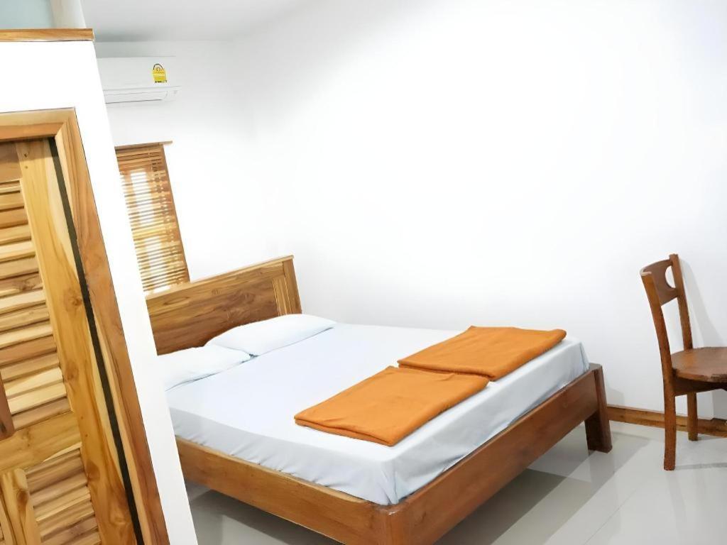 Thongphaphum Place Extérieur photo