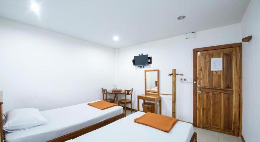 Thongphaphum Place Extérieur photo